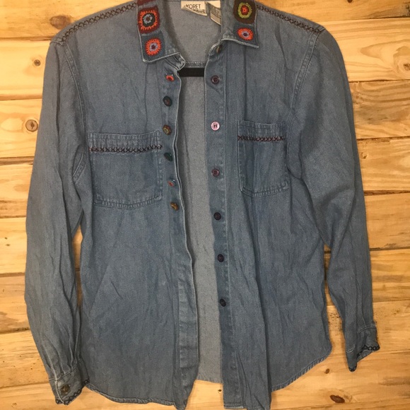 VINTAGE | Denim embroidered button up jean shirt women’s size small - Picture 1 of 8